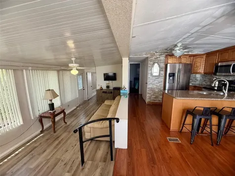 205 Pansy Street Davenport FL 33837