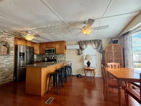 205 Pansy Street Davenport FL 33837