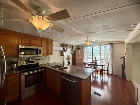 205 Pansy Street Davenport FL 33837
