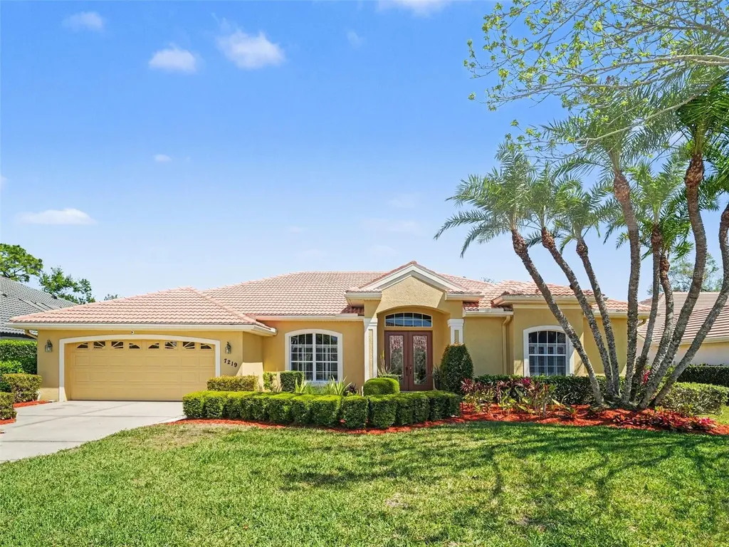 7219 Coachlight Street Sarasota FL 34243