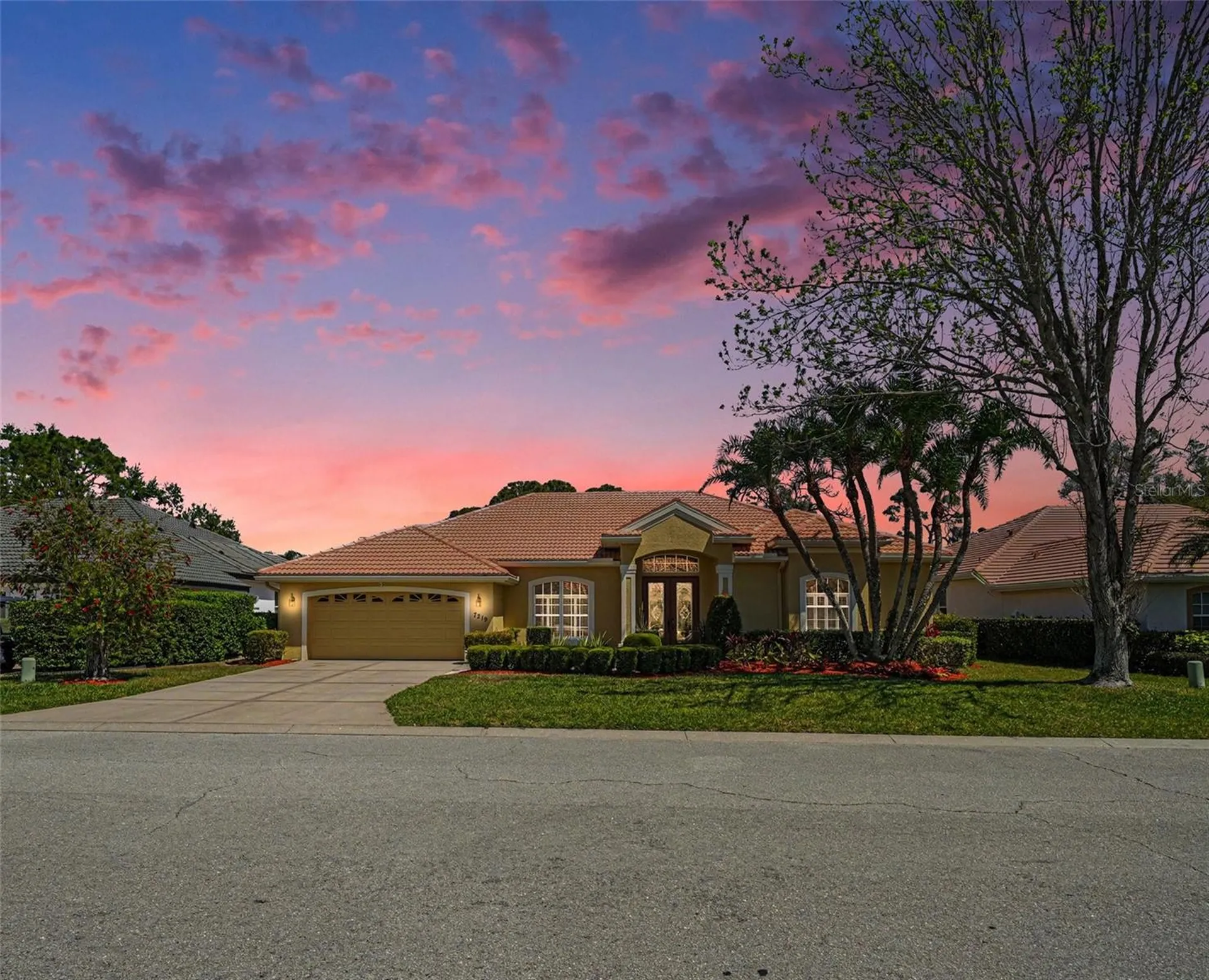 7219 Coachlight Street Sarasota FL 34243