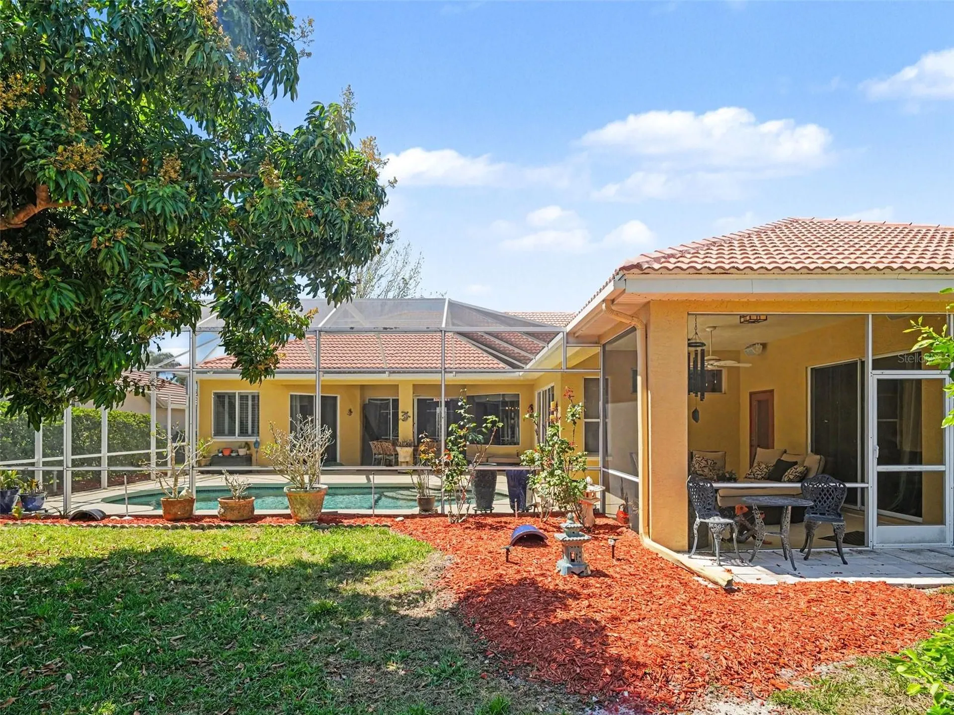 7219 Coachlight Street Sarasota FL 34243