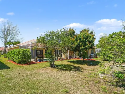7219 Coachlight Street Sarasota FL 34243
