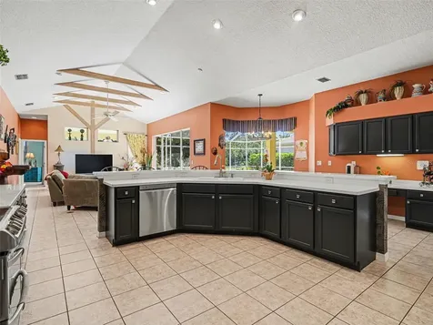 7219 Coachlight Street Sarasota FL 34243
