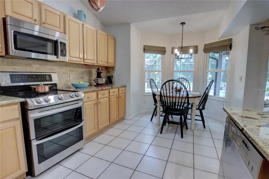 301 Oak Leaf Circle Lake Mary FL 32746