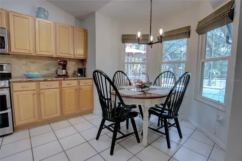 301 Oak Leaf Circle Lake Mary FL 32746