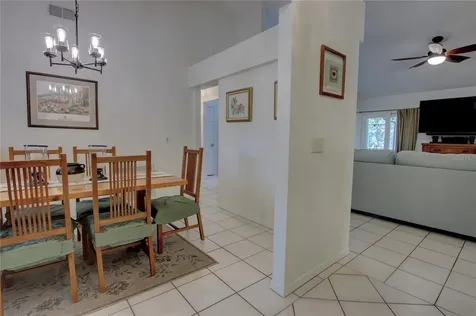 301 Oak Leaf Circle Lake Mary FL 32746