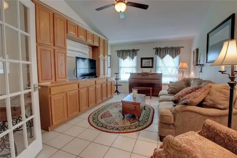 301 Oak Leaf Circle Lake Mary FL 32746