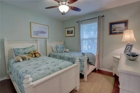 301 Oak Leaf Circle Lake Mary FL 32746