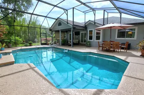 301 Oak Leaf Circle Lake Mary FL 32746