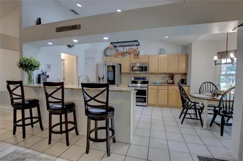 301 Oak Leaf Circle Lake Mary FL 32746