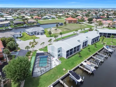 1318 Wesley Drive Punta Gorda FL 33950