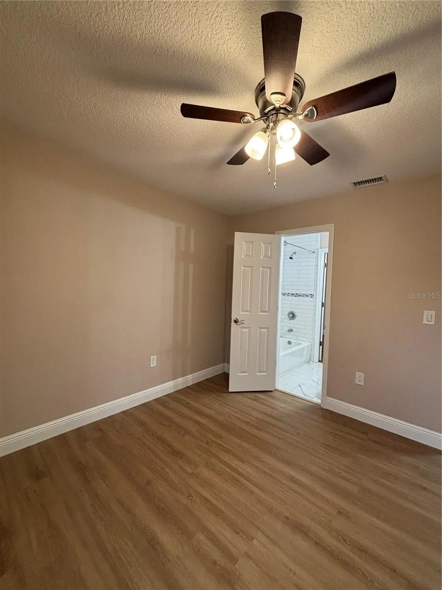 11804 Cypress Hill Circle Tampa FL 33626