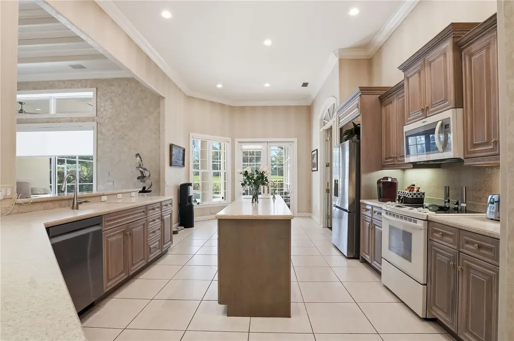 402 Macewen Drive Osprey FL 34229