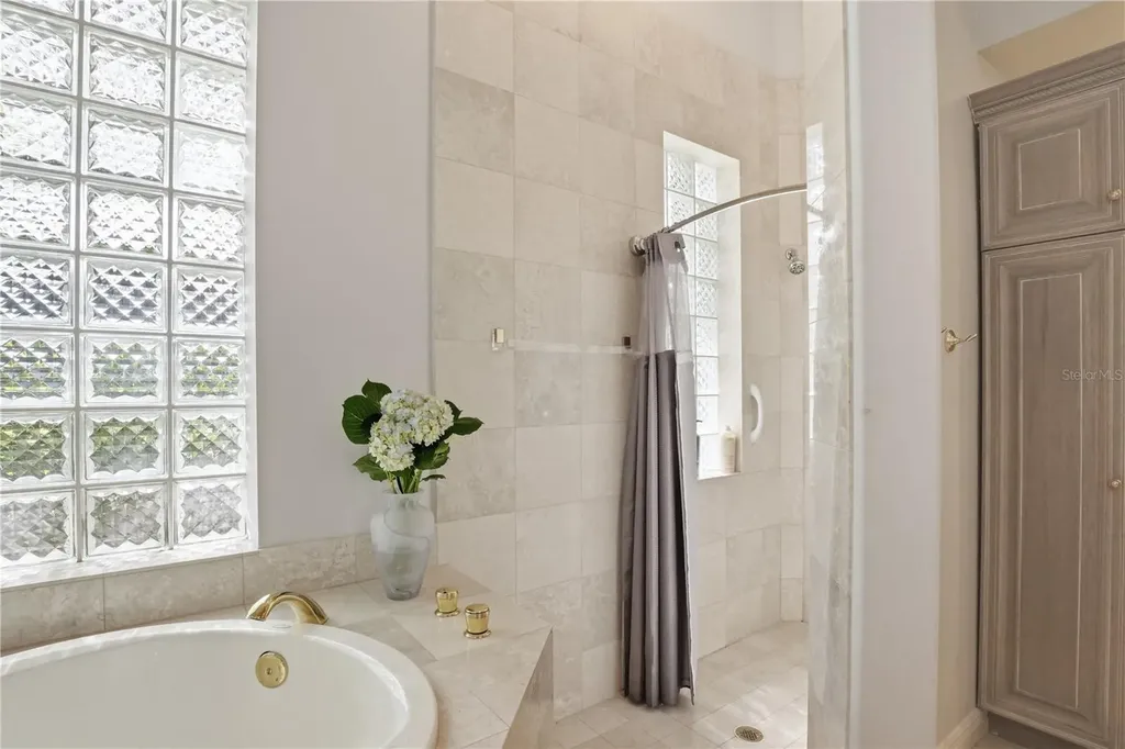 402 Macewen Drive Osprey FL 34229