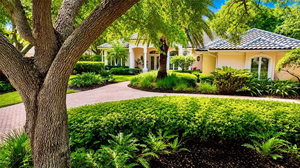 402 Macewen Drive Osprey FL 34229