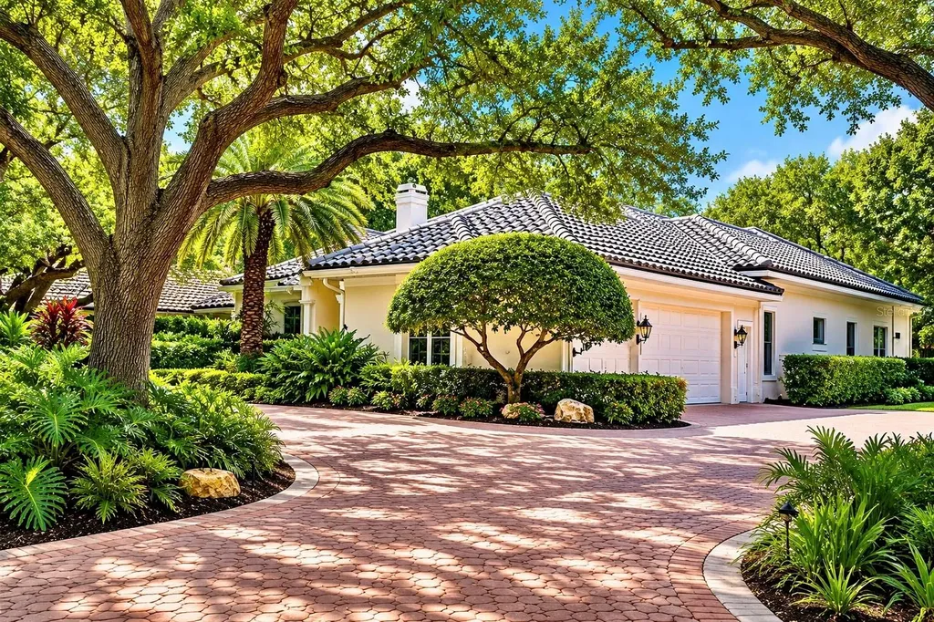402 Macewen Drive Osprey FL 34229