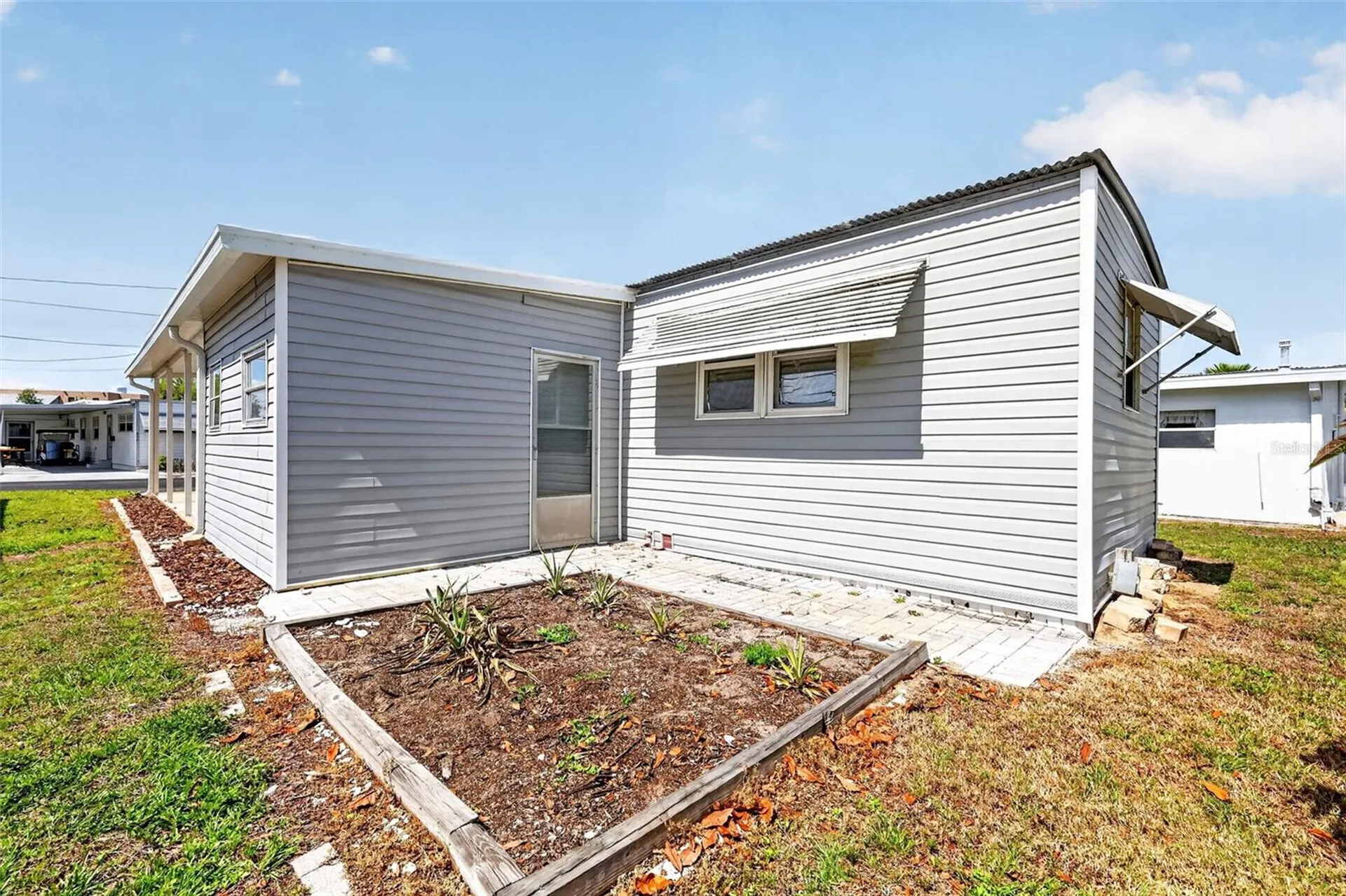465 Marina Lane Tavares FL 32778