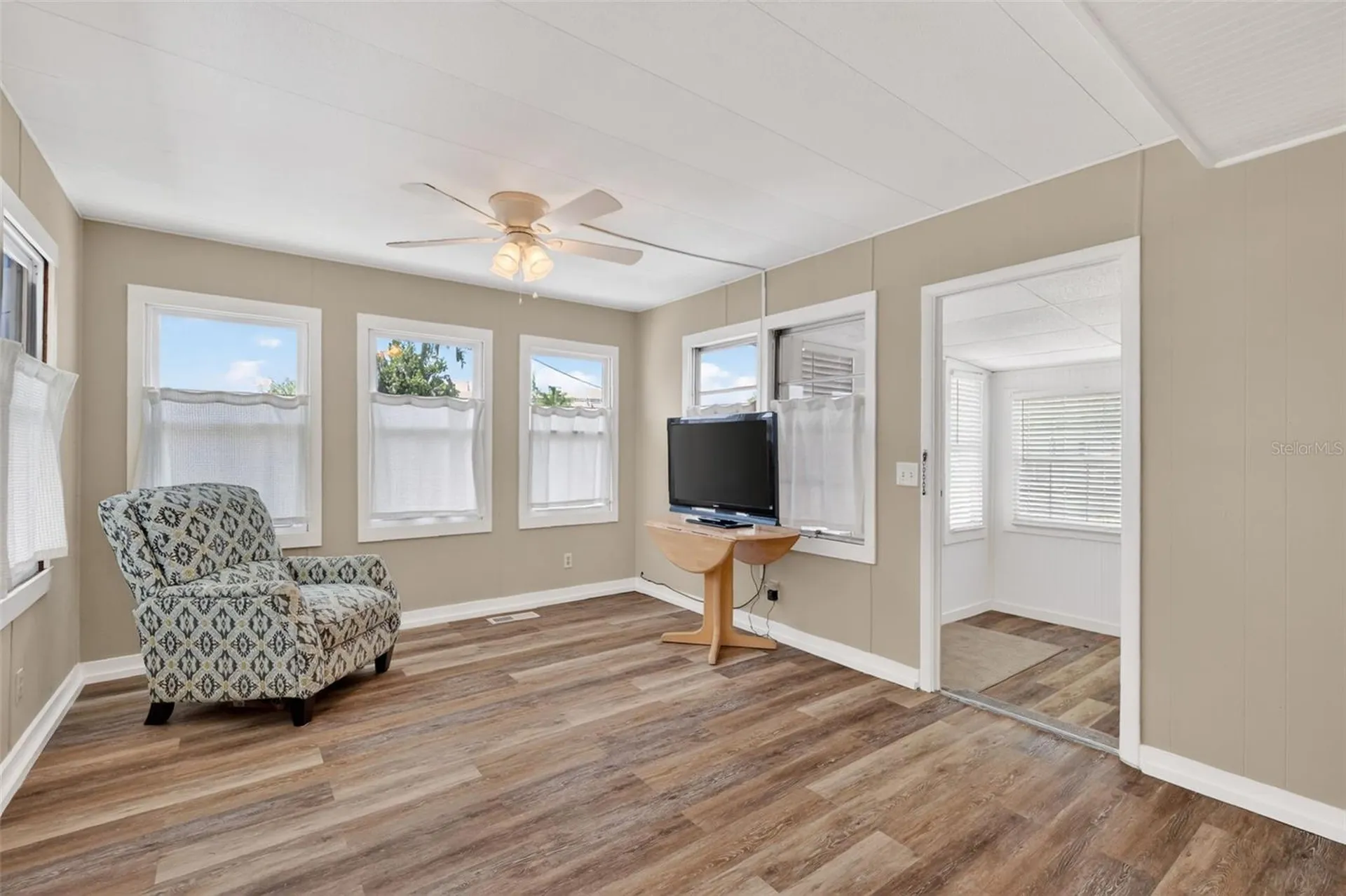 465 Marina Lane Tavares FL 32778