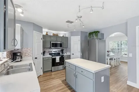2150 Sandridge Circle Eustis FL 32726