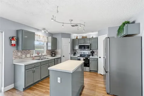 2150 Sandridge Circle Eustis FL 32726
