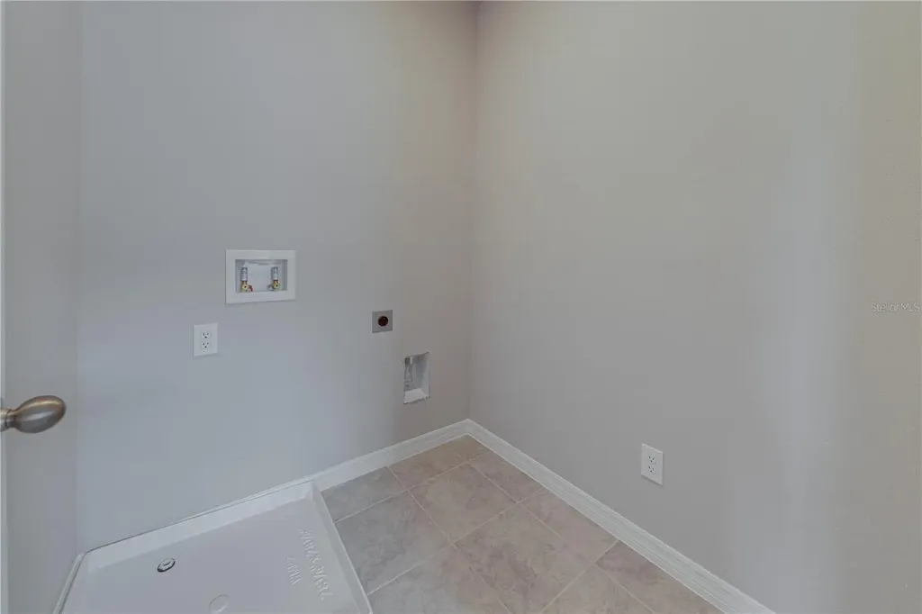 524 Venetian Palms Boulevard New Smyrna Beach FL 32168