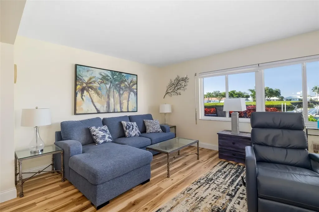 3910 Joyce Drive Bradenton FL 34208