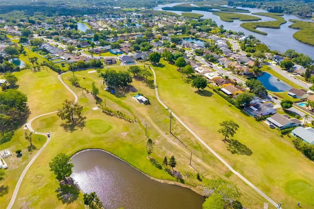 3910 Joyce Drive Bradenton FL 34208