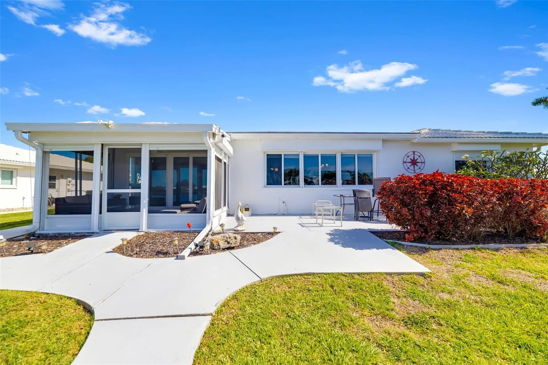 3910 Joyce Drive Bradenton FL 34208