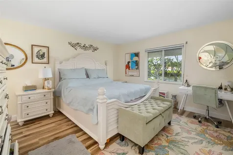 3910 Joyce Drive Bradenton FL 34208