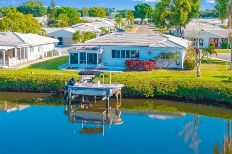 3910 Joyce Drive Bradenton FL 34208