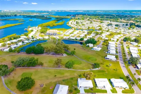 3910 Joyce Drive Bradenton FL 34208