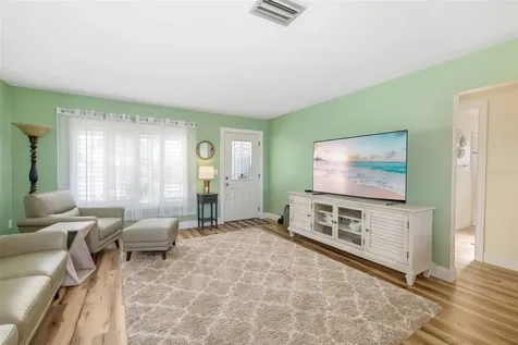 3910 Joyce Drive Bradenton FL 34208