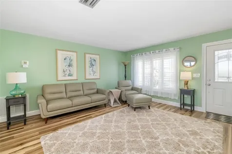 3910 Joyce Drive Bradenton FL 34208