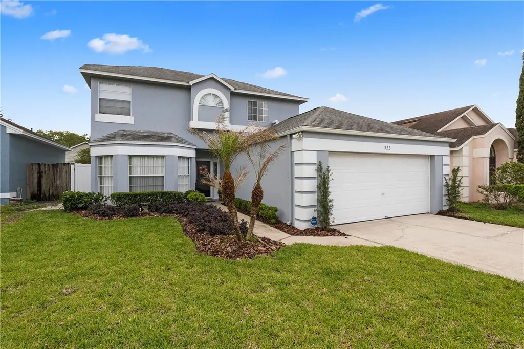 353 Lakebreeze Circle Lake Mary FL 32746
