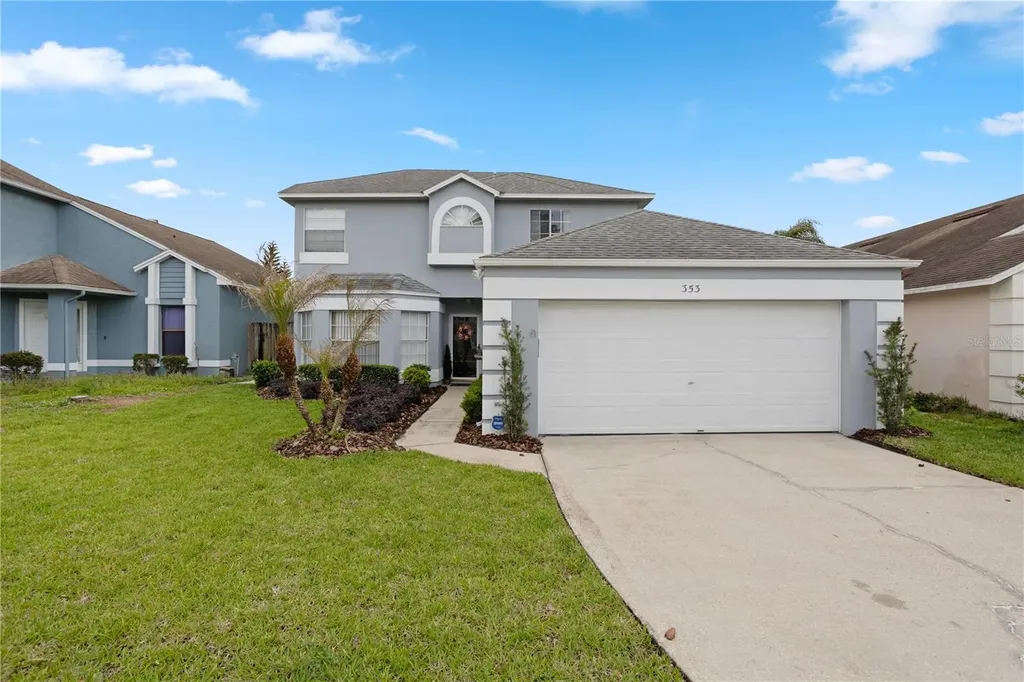 353 Lakebreeze Circle Lake Mary FL 32746