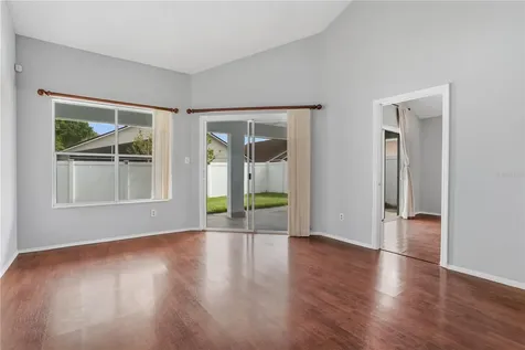 353 Lakebreeze Circle Lake Mary FL 32746