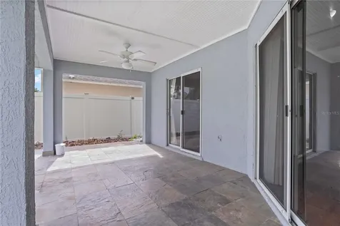 353 Lakebreeze Circle Lake Mary FL 32746
