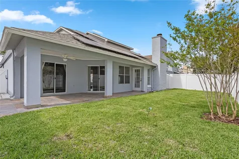 353 Lakebreeze Circle Lake Mary FL 32746