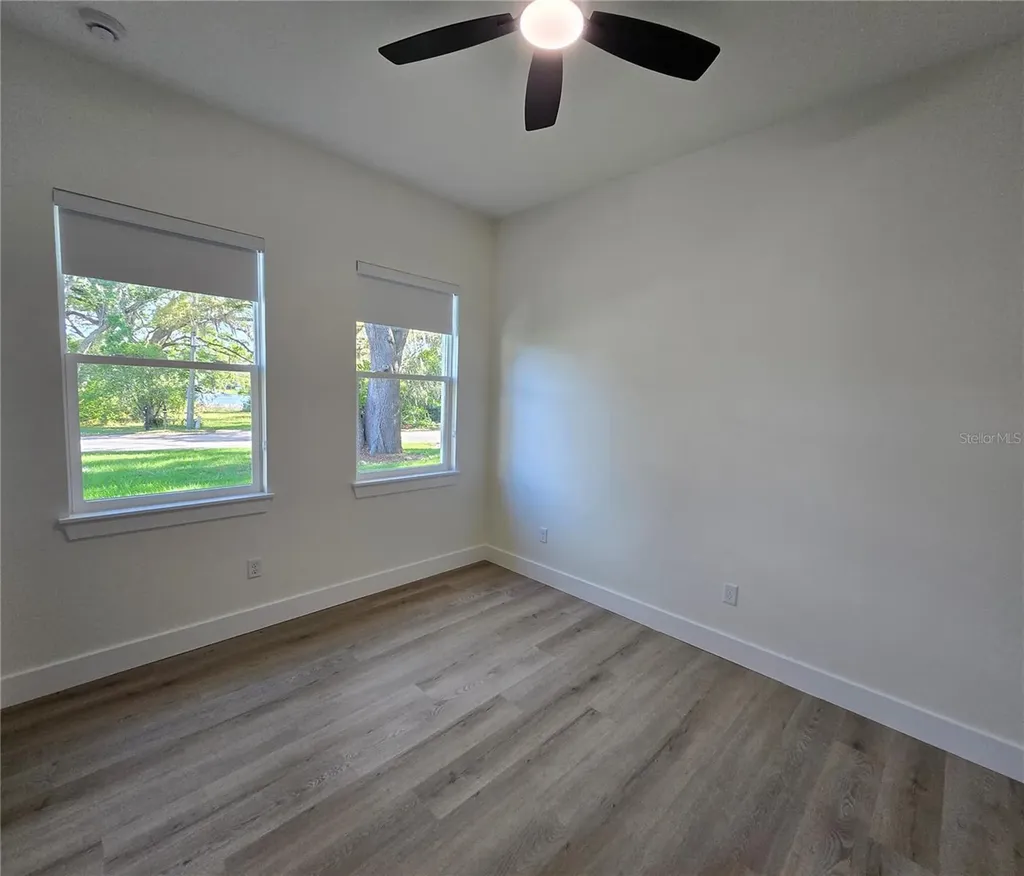106 Lake Drive Oviedo FL 32765