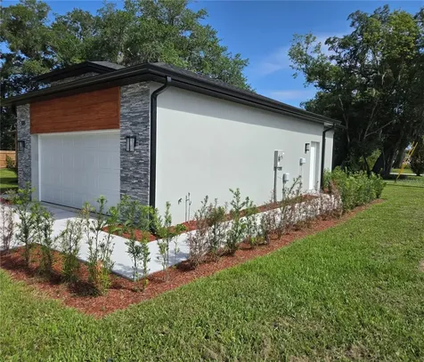 106 Lake Drive Oviedo FL 32765