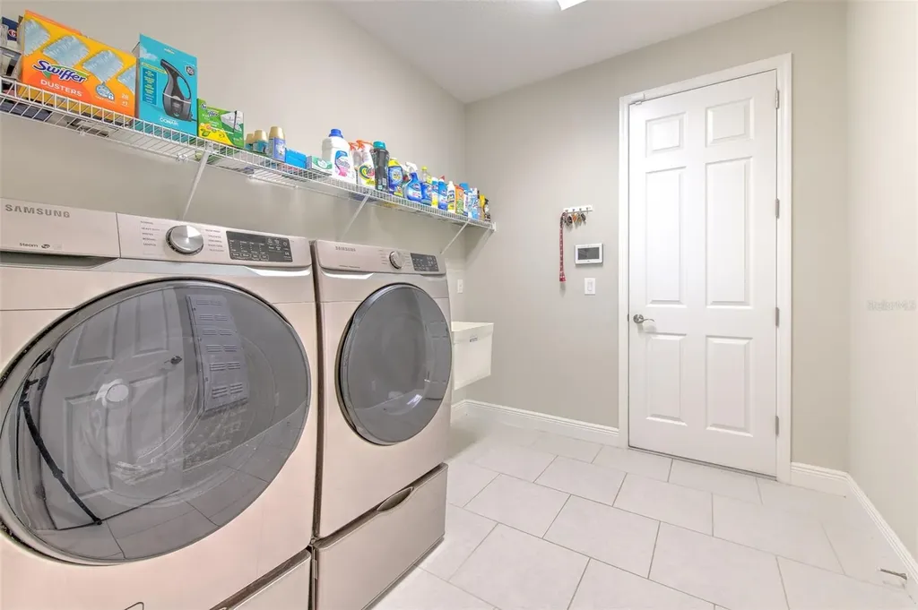 7401 Paradiso Drive Apollo Beach FL 33572