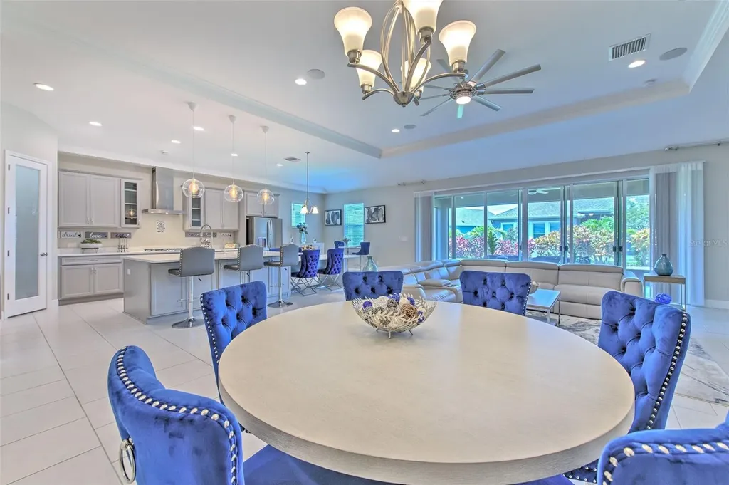 7401 Paradiso Drive Apollo Beach FL 33572