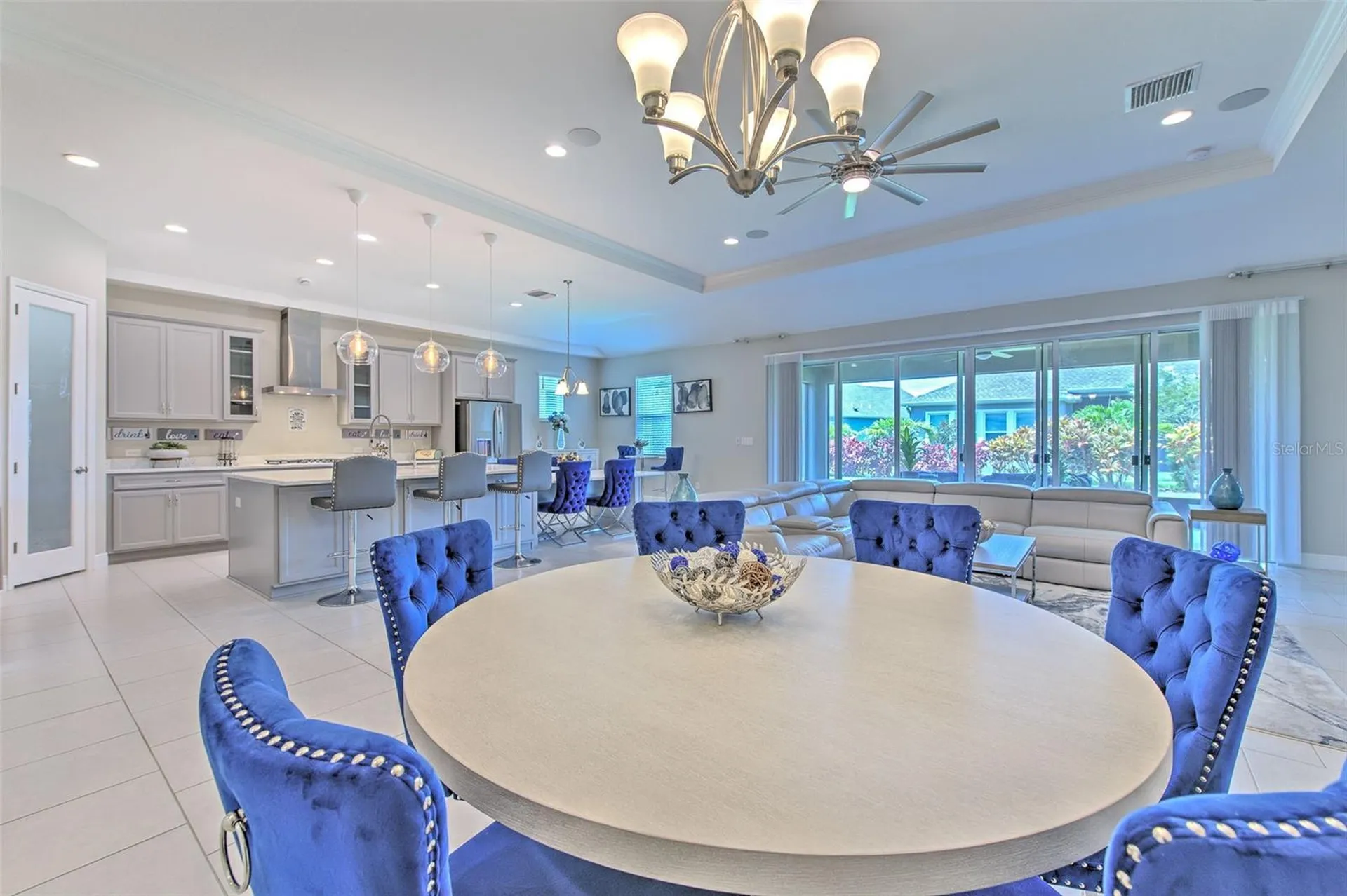 7401 Paradiso Drive Apollo Beach FL 33572