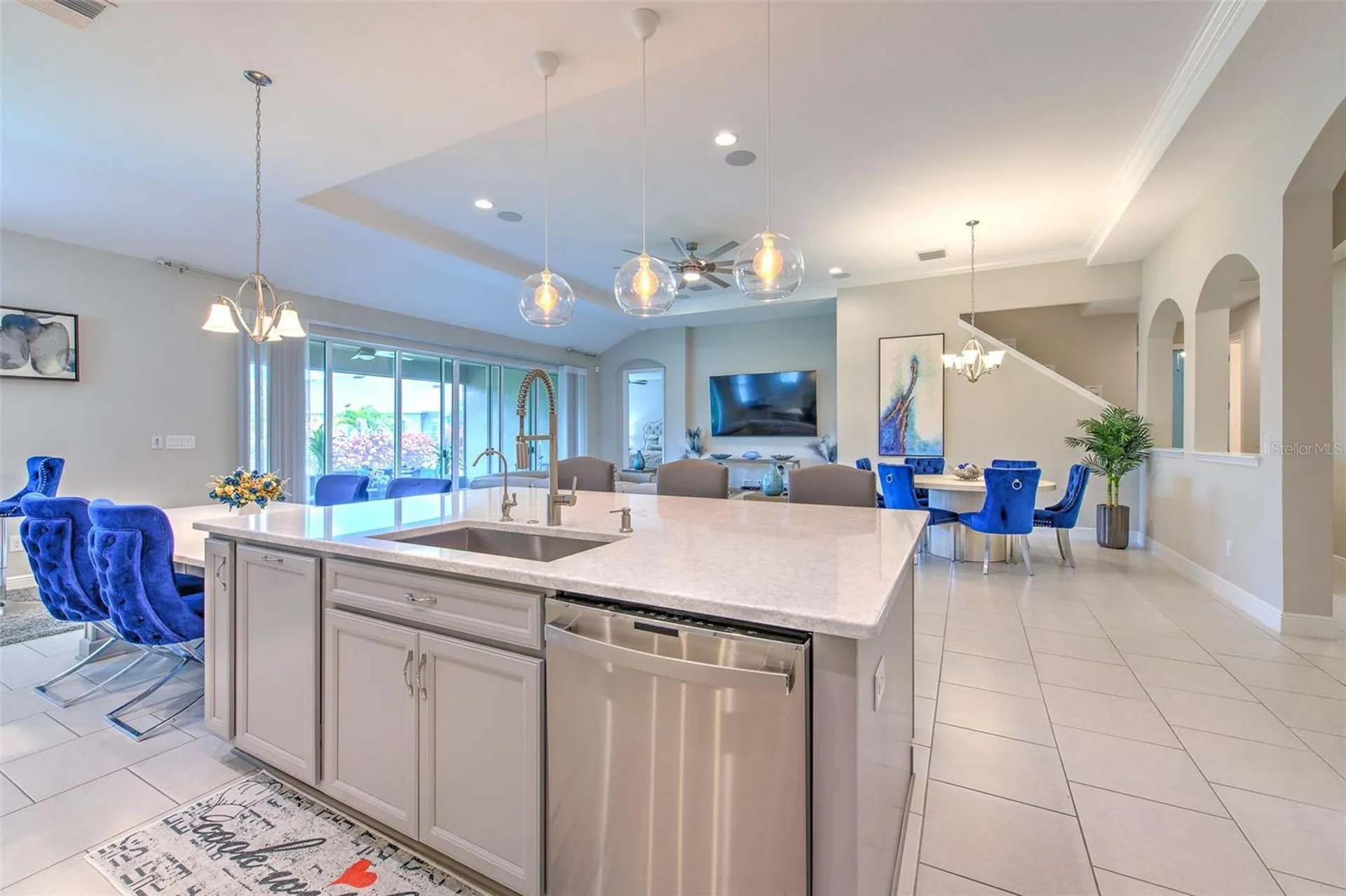 7401 Paradiso Drive Apollo Beach FL 33572