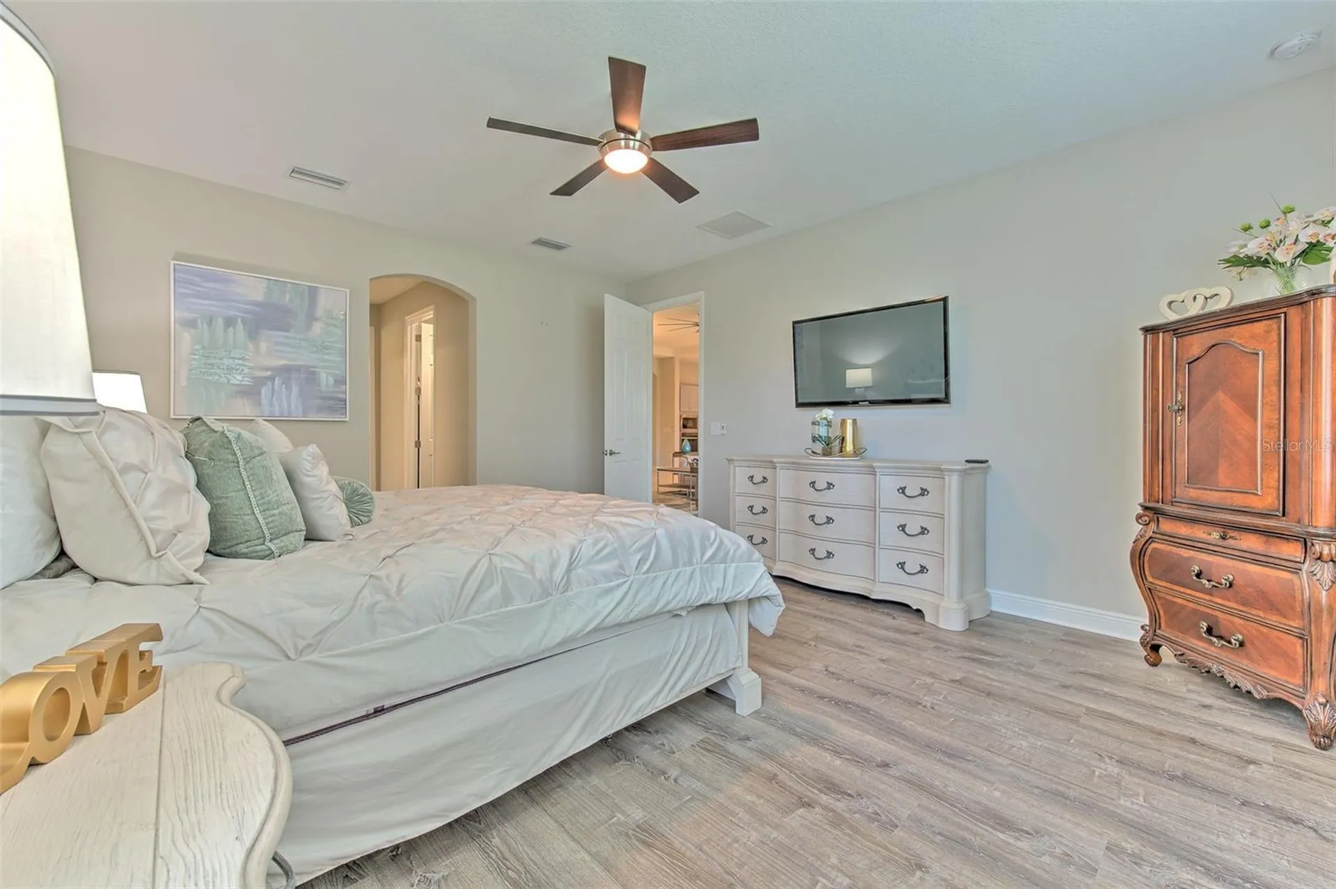 7401 Paradiso Drive Apollo Beach FL 33572