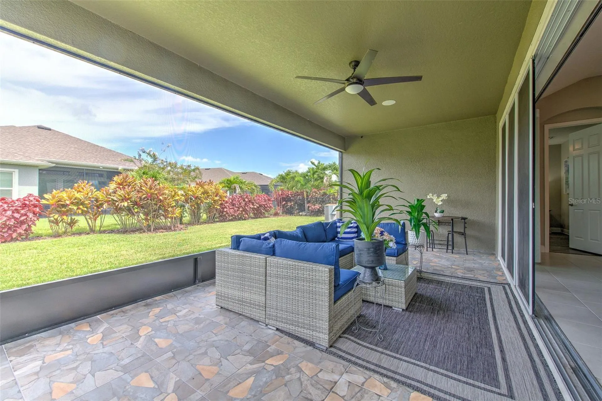 7401 Paradiso Drive Apollo Beach FL 33572