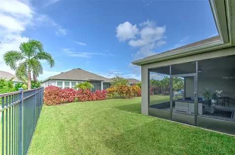 7401 Paradiso Drive Apollo Beach FL 33572