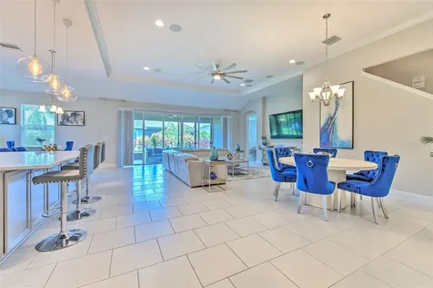7401 Paradiso Drive Apollo Beach FL 33572