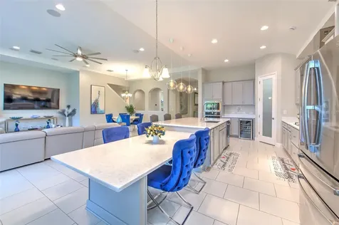 7401 Paradiso Drive Apollo Beach FL 33572